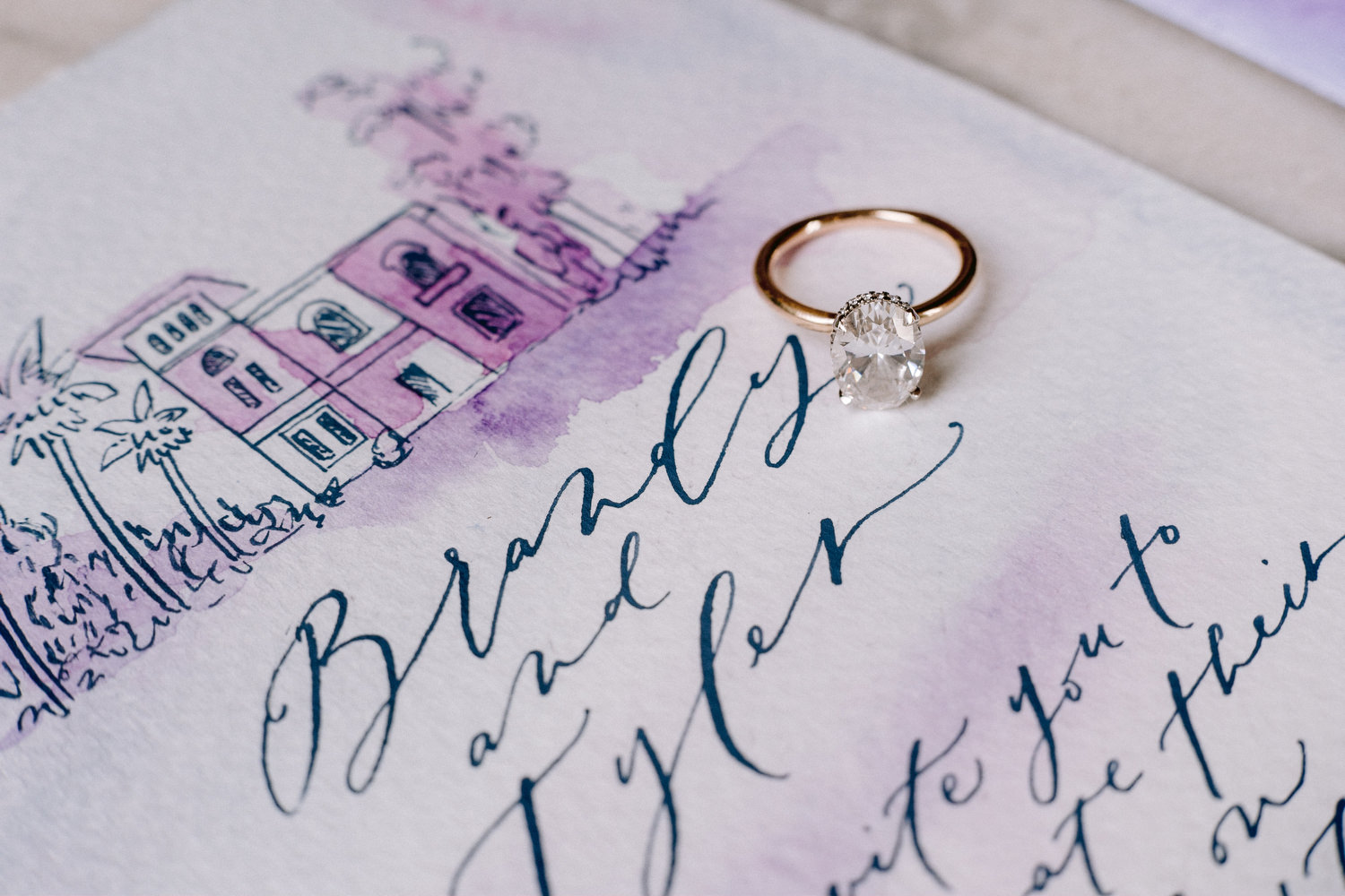 destination elopement, engagement ring, Lake Como, Italy