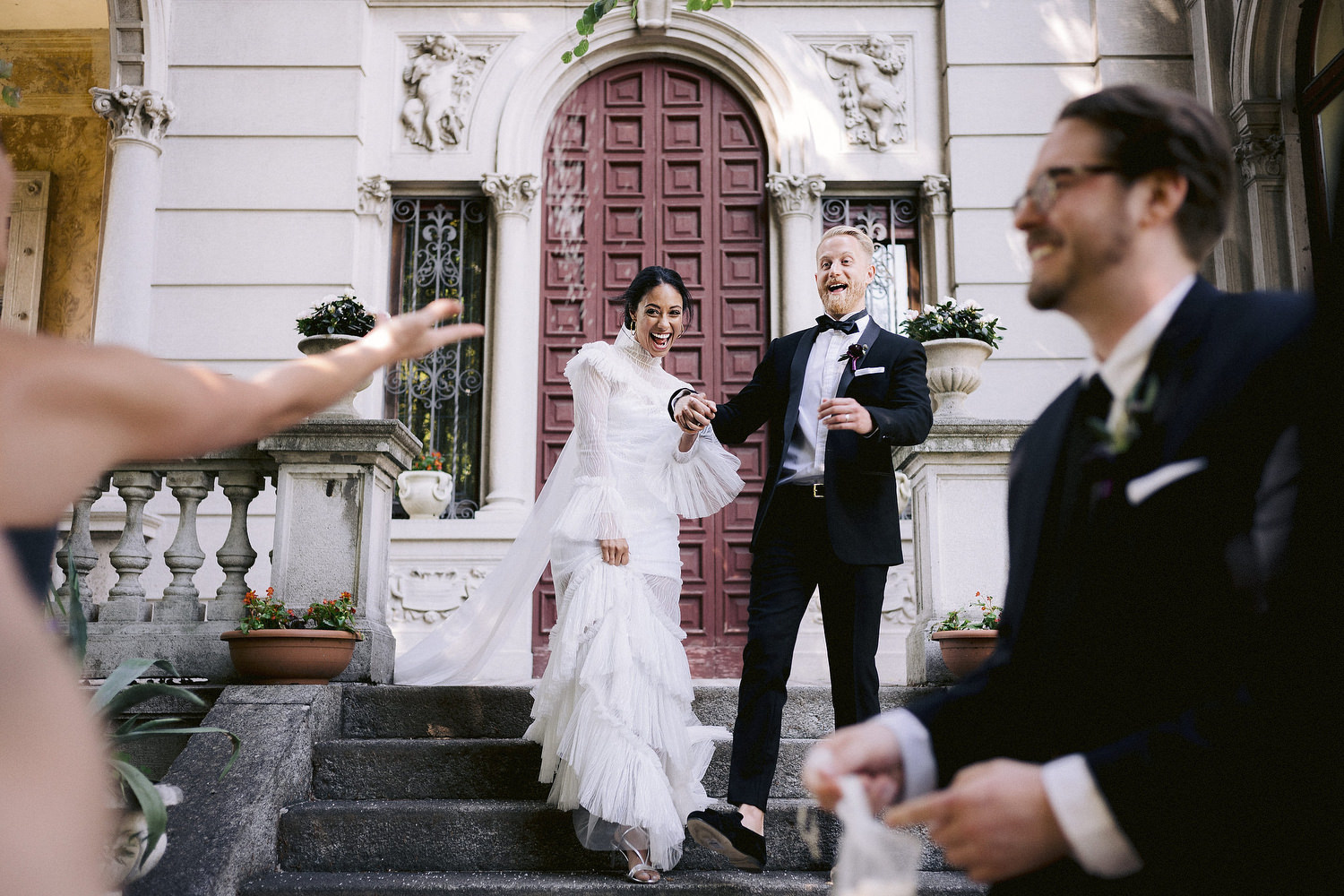 destination elopement, bride, groom, Lake Como, Italy