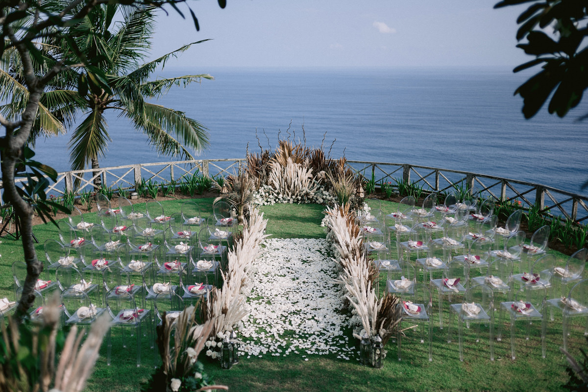 Wedding aisle created by a wedding planner in Bali